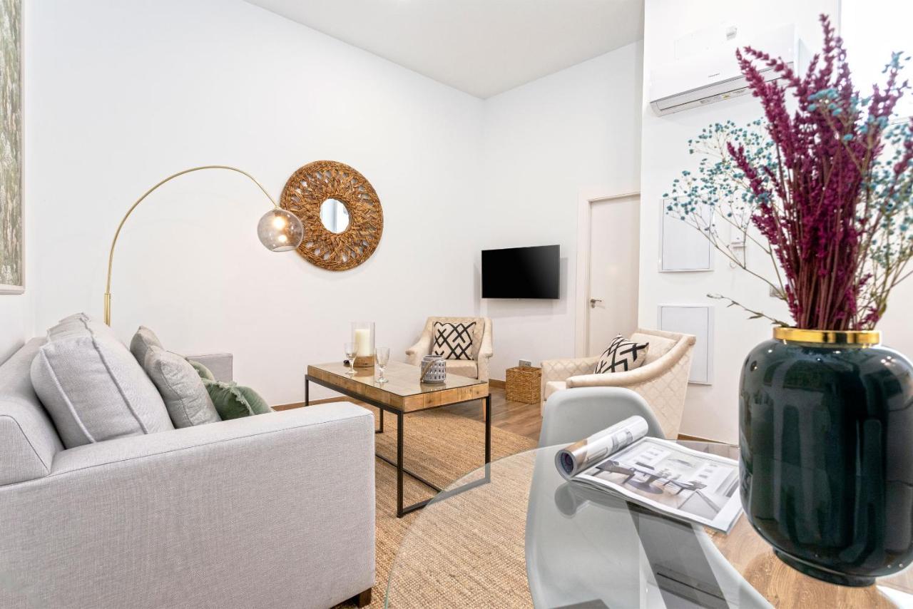 Genteel Home Recaredo เซบีญา ภายนอก รูปภาพ