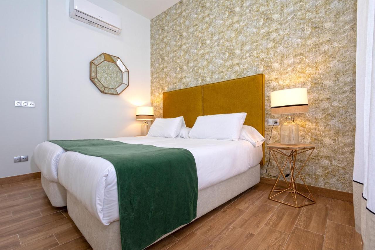 Genteel Home Recaredo เซบีญา ภายนอก รูปภาพ
